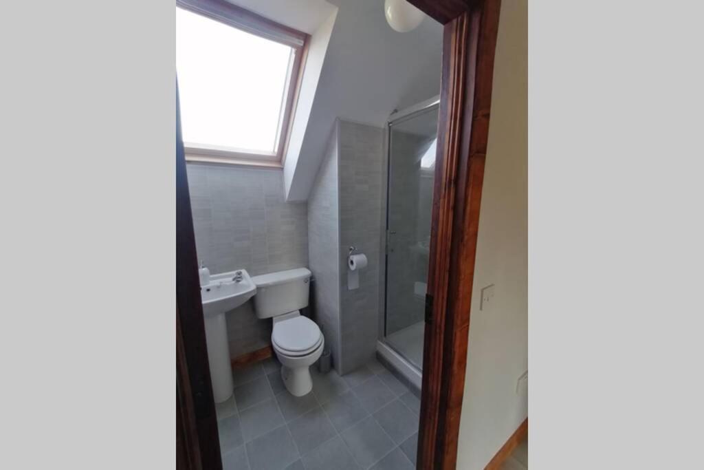 Self Catering Upstairs Apartment At Tradcottage Sligo Exterior foto